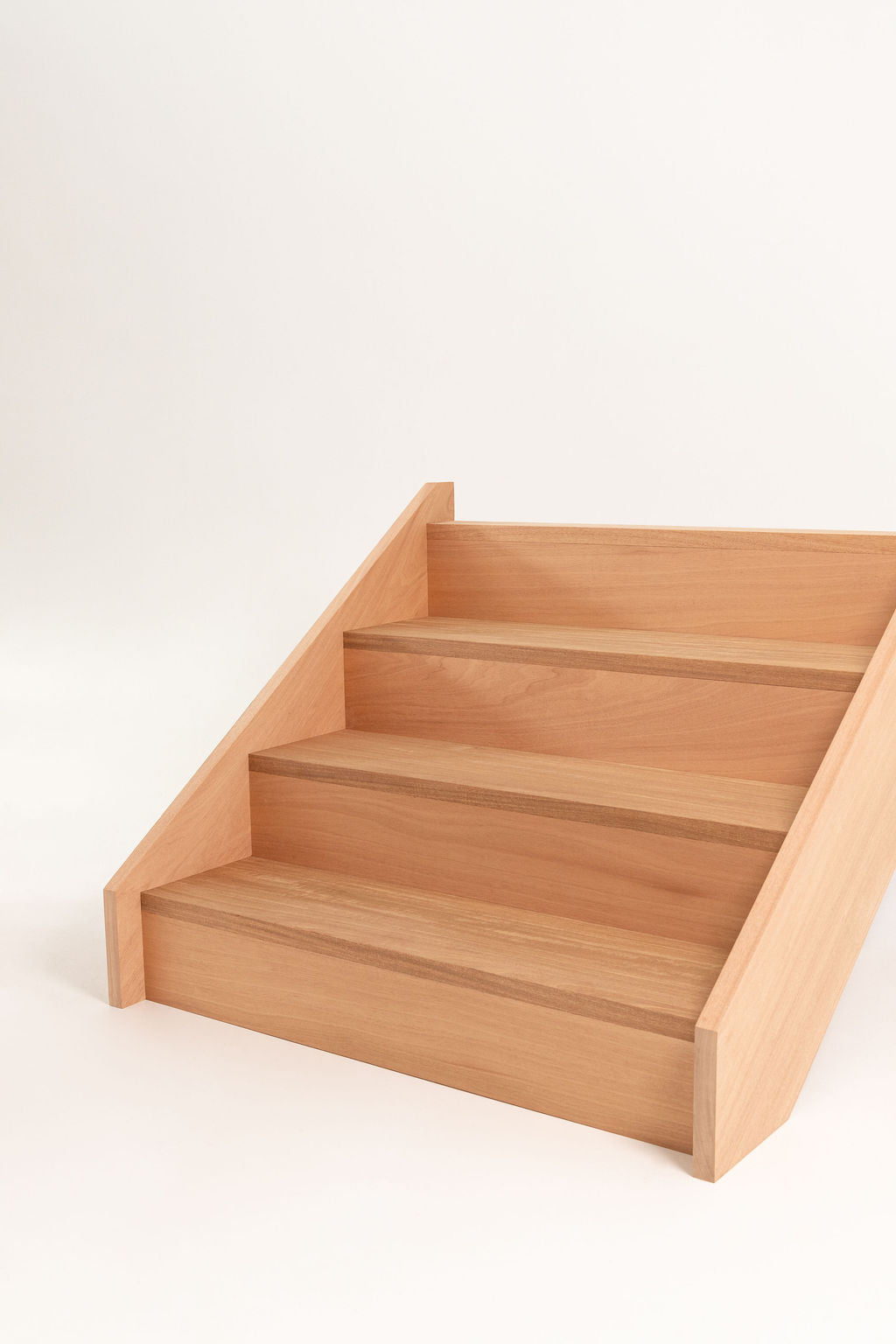Cladded Closed House Stair String (pair)